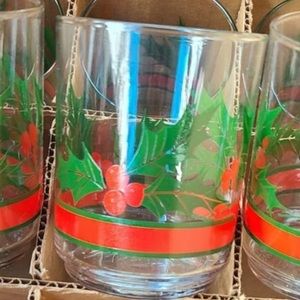 🌿12 Perfect VTG Libbey Holly & Berries Glasses🌿
